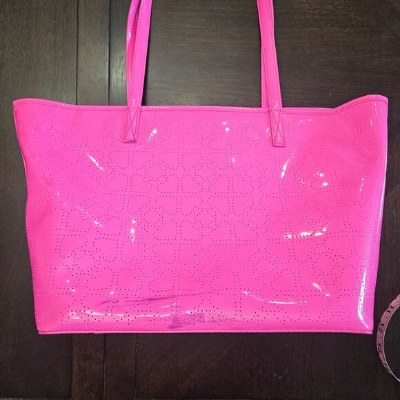 Kate Spade Harmony Metro Perforated Heart Tote Bag Hot Pink Patent Poly Vinyl - Picture 9 of 16